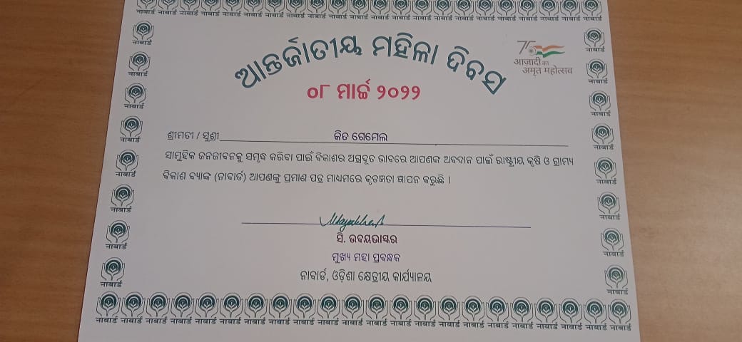 🎉A proud moment for us! #InternationalWomensDay 

🥇Kita Gemel was felicitated by NABARD today for her outstanding work in farming in Lingamguda village, #Odisha. 👏👏
 
Kita is part of our project with SDMC Trust &amp; <a href="/prastuteekorapu/">PRASTUTEE</a> for economic empowerment of tribal women.