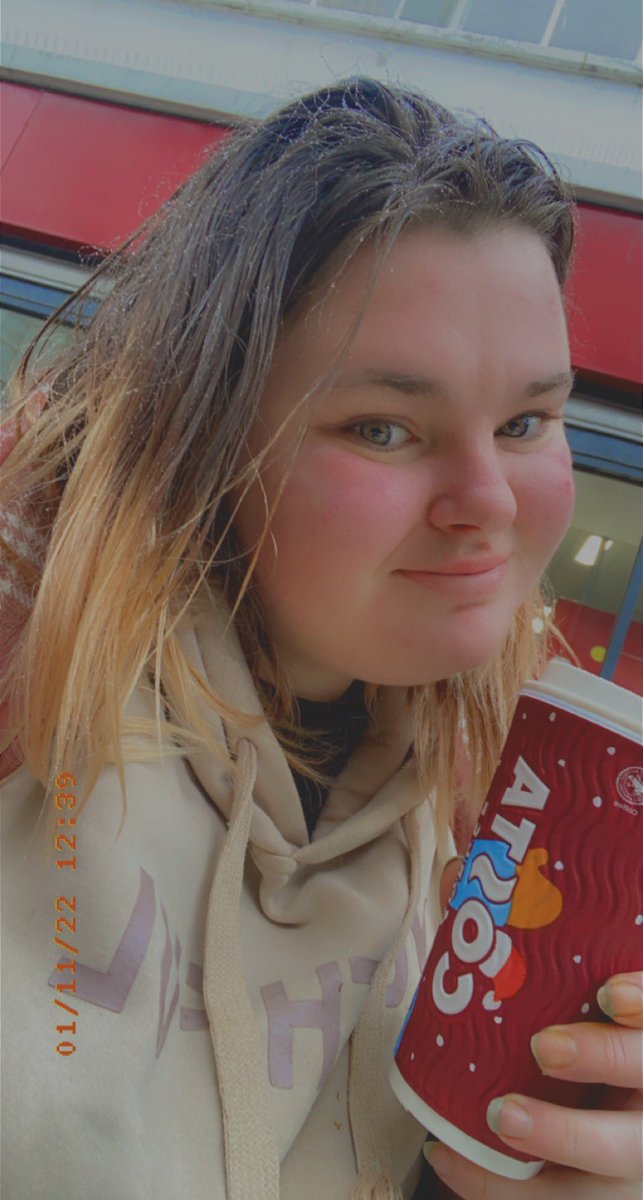 Victoria Smith tweet media