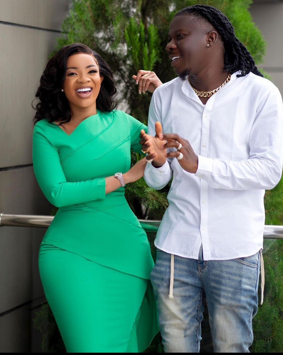 stonebwoy's tweet photo. God Protect and Strengthen You for  all the blessings He Has In store for You, this is just the beginning of greatness much Love ❤️.. Happy Bday @Serwaa_Amihere #piscesGang 🚀🚨 https://t.co/DkZtsOkJ6O