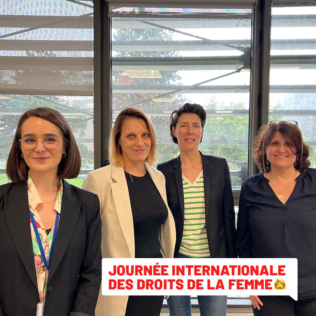 SUP_DE_COM's tweet photo. En ce 8 mars, découvrez les femmes qui dirigent nos campus !

👩🏼 Jennifer Leroy
👩🏻 Eda Dogan
👩🏻 Stéphanie Partfoort
👩🏻 Emmanuelle Roullier

Aujourd'hui comme toute l'année, nous sommes fières des femmes qui se mobilisent autour des projets de #SUPDECOM 🙏🏽
#InternationalWomensDay https://t.co/SqT7vEXLY2