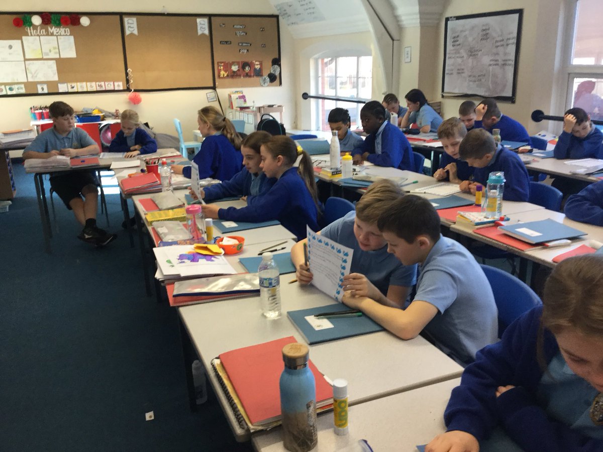 LSTClass_14's tweet photo. We are using Gregory’s fantastic writing today to help us understand how accurate our writing needs to be! Thank you for sharing @LSTClass9 https://t.co/8CzNROTiQO