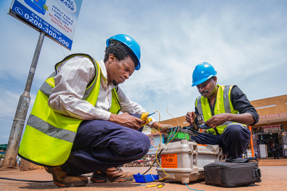 BringCom1's tweet photo. BringCom recently hired Ugandan photographer, Ssenyoni Derrick, to take some photos of Datanet in the field and we couldn’t be happier with the results. We look forward to a continued prosperous relationship with @Datanet. 

https://t.co/q2xAkvwJRi https://t.co/f1AZk3vDei