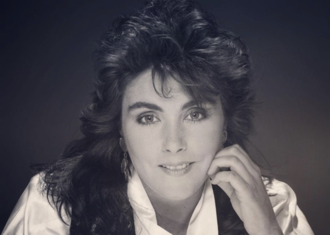 laurabranigan's tweet photo. Celebrating Laura and her legacy, and all ladies, on this International Women's Day! ~ Kathy Golik, Legacy Manager
#LauraBranigan #InternationalWomensDay  #InternationalWomensDay2022 #OtherHalfEntertainment https://t.co/J8MRcY4qvs