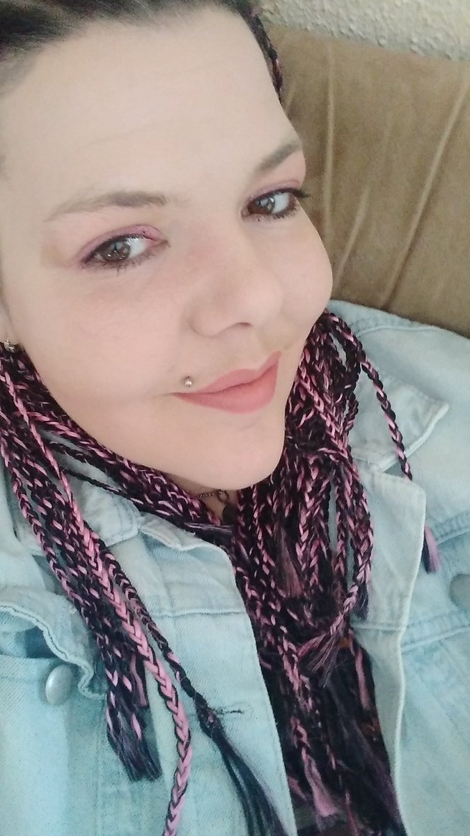 AgnesMller3's tweet photo. Nicht immer schaue ich so freundlich https://t.co/T3tOGSsK1l