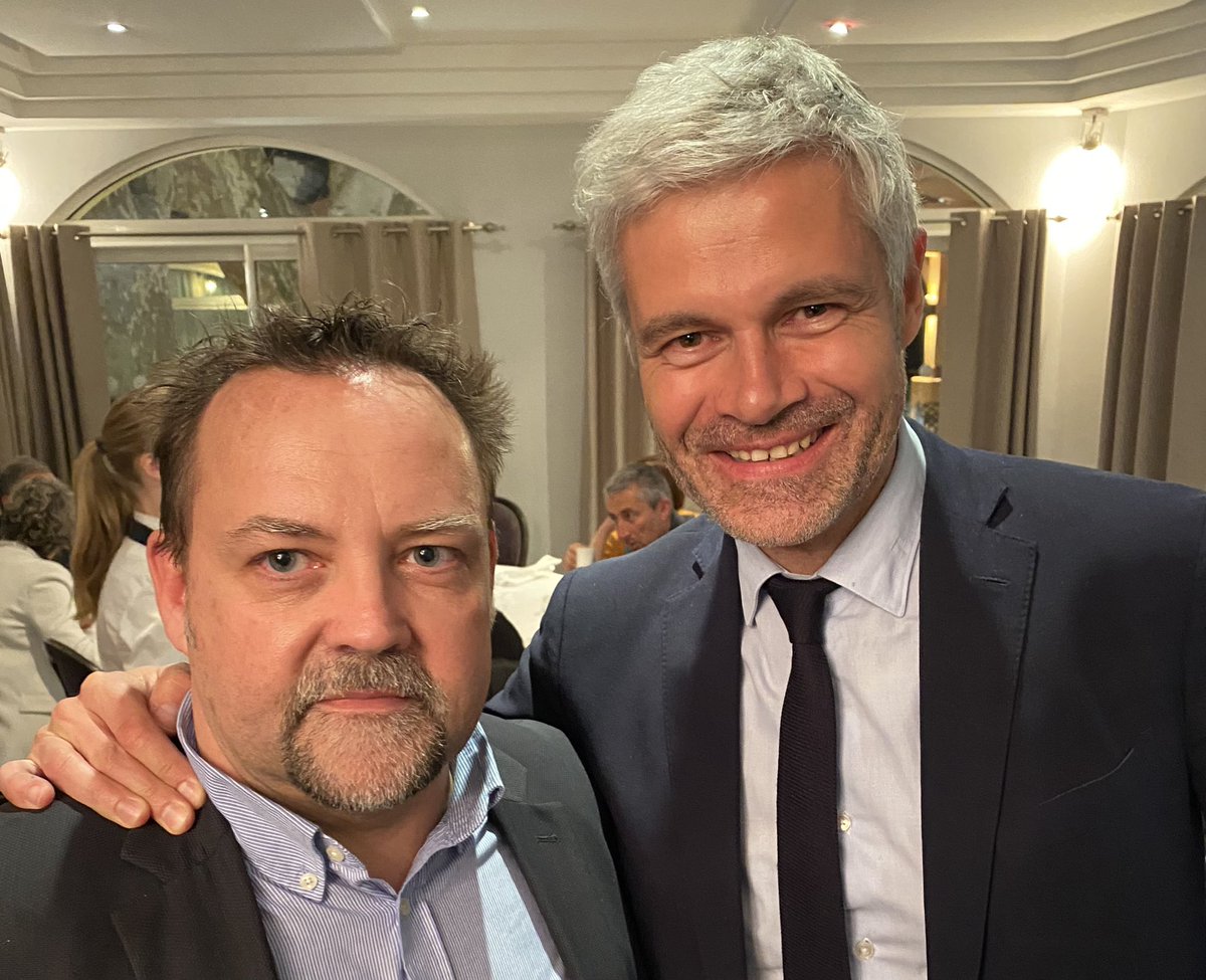davidgirard83's tweet photo. 🇫🇷Fidèles dans nos convictions et nos engagements, la salle était pleine hier soir à La Garde en présence de nombreux maires et élus varois réunis autour d’un @laurentwauquiez , déterminé et convaincant pour soutenir la candidature et le projet de @vpecresse. 
#Pecresse2022
#LR https://t.co/o4QfgpL7Re