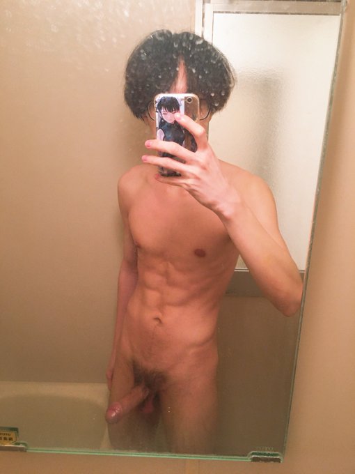 Old pictures. One year change a lot . https://t.co/gWJwSUBoEz