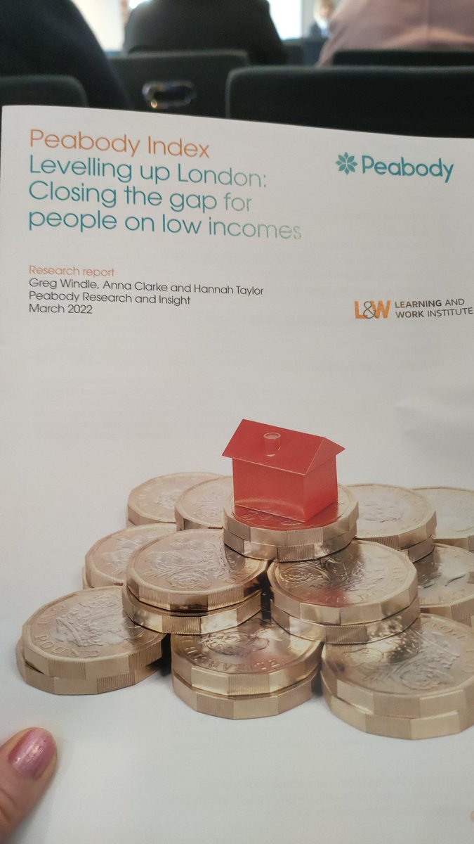 CsthatWork's tweet photo. 'London has the highest rates of in-work poverty in the country ' confirms new @PeabodyLDN Index, out today. @natfednews @trustforlondon @LearnWorkUK #Betterworknetwork With the costs of heating and eating only going up, how can we alleviate in-work poverty? Housing is central. https://t.co/AEZ4eZREIE