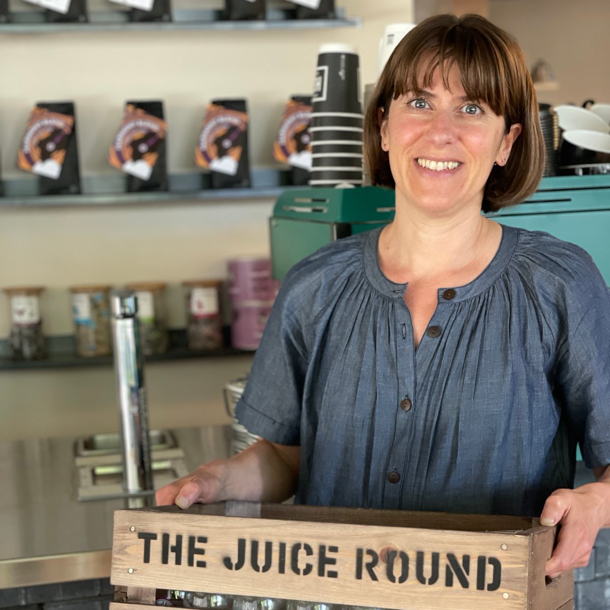juiceround's tweet photo. Hurrah for #IWD2022

Today we raise a toast to celebrate women’s achievements across the world and reflect on the need to push ahead for parity. 

Our founder, Sylvia, is working hard to create change and secure a sustainable future.

#FemaleLeader #FemaleBoss https://t.co/VSMbUUMlBE