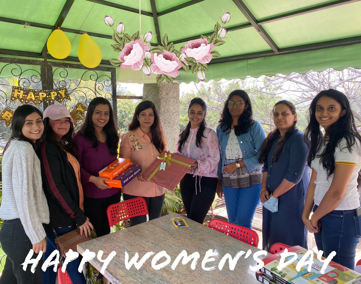 CreativeVentur4's tweet photo. “Happy Women’s Day” to all women …without you the world is incomplete.   &amp;.  All women @creativeventures_1996 … without you Creative Venture’s is incomplete .. 💐 @ Creative Ventures. #8thMarch #architectsinpune #interiordesignersinpune #pune #homesweethome #Creative https://t.co/IKwCMOzwYw