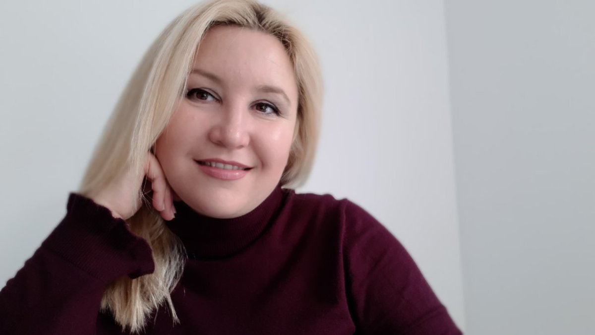 <a href="/MyStreetBook/">MyStreetBook</a> <a href="/_2iXR/">2iXR</a> <a href="/Vyootrip/">Vyootrip</a> <a href="/FrogedES/">FROGED ES - Customer Success y Soporte</a> <a href="/meludus_/">meludus</a> <a href="/anamdgr/">Ana Medina</a> <a href="/genengineSL/">genengine</a> Aurora Cerdán Galera es CEO y fundadora de <a href="/wilappofficial/">Wilapp</a>, la app para pedir cita en tiempo real y aprovechar ofertas en centros de #bienestar. Peluquerías, barberías, centros de estética, nutricionistas, gimnasios... todo en minutos. 🧖‍♀️
andalucia.openfuture.org/startups/wilap…