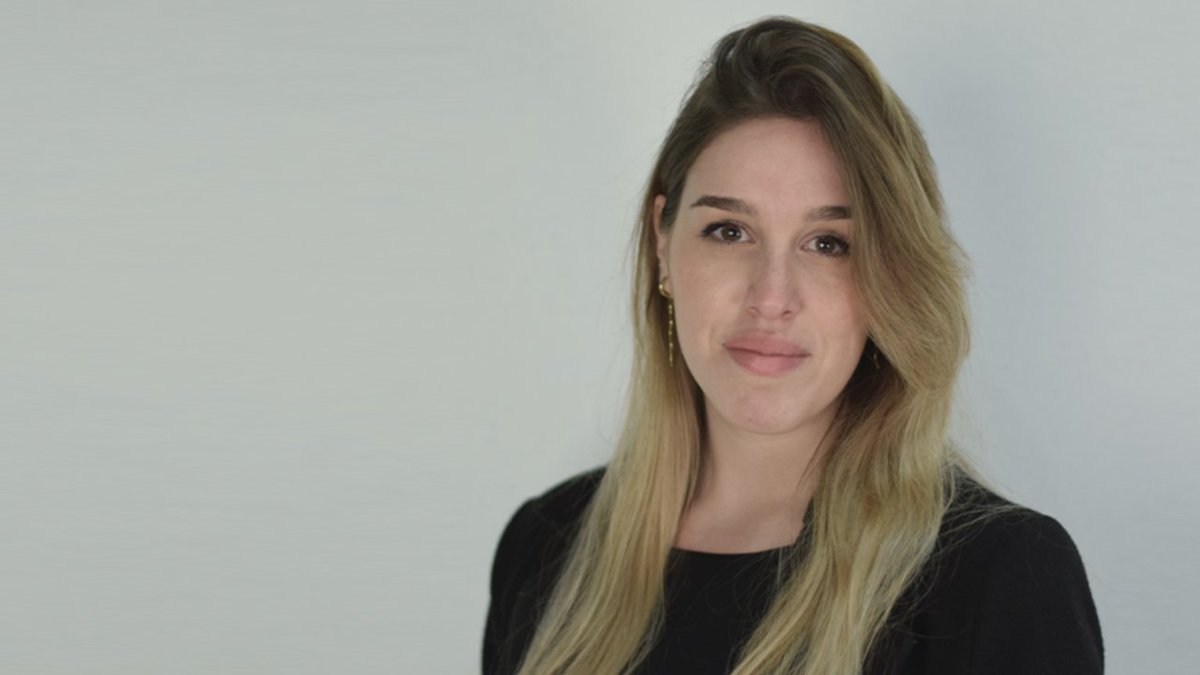 <a href="/MyStreetBook/">MyStreetBook</a> <a href="/_2iXR/">2iXR</a> <a href="/Vyootrip/">Vyootrip</a> <a href="/FrogedES/">FROGED ES - Customer Success y Soporte</a> Macarena Gallego es la CEO de <a href="/meludus_/">meludus</a>, la web que traslada las dinámicas de los #videojuegos a la preparación de unas #oposiciones con el propósito de fomentar la motivación e implicación del usuario facilitando la creación de un hábito de estudio. 👾
andalucia.openfuture.org/startups/melud…