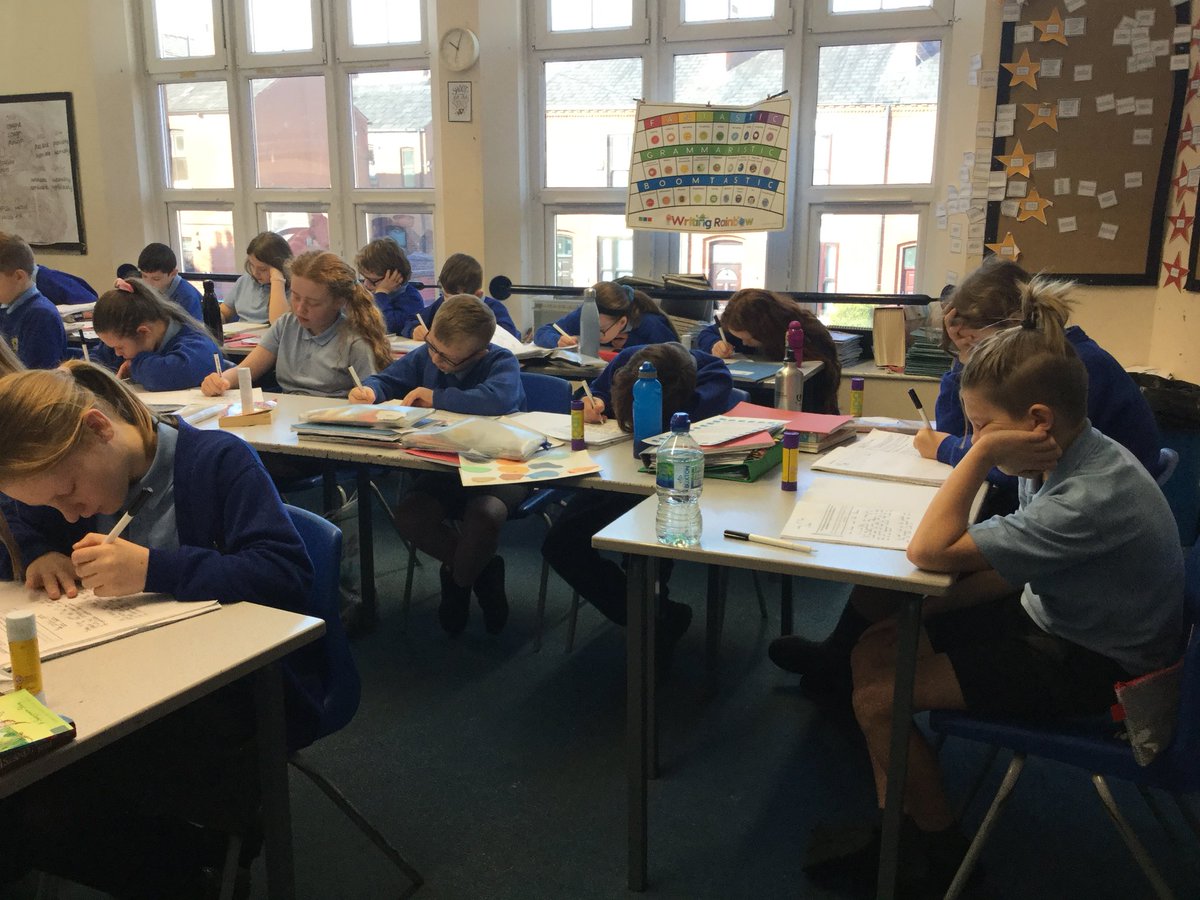 LSTClass_14's tweet photo. Outstanding focus and concentration in writing as always! https://t.co/GcF1P2WfXj