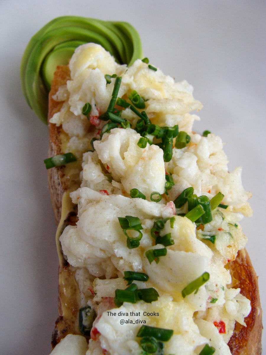 diva_ala's tweet photo. Hey Lovelies,

I am into fluffy cute looking healthy light meals and treats.
 
Check out my latest kitchen creations🥪🥗🤩, and choose which pic makes you wanna take a bite?

#HealthylifestylewithDiva

https://t.co/CjUvEIr7io https://t.co/pB7jHdK60l