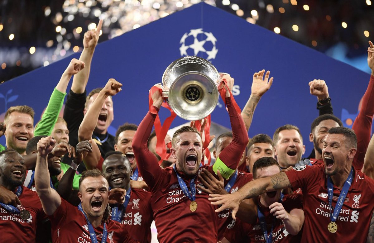 FTBLsection's tweet photo. If Liverpool qualify for the next round of the #UCL  today we’ll  giveaway a https://t.co/cy3P4xjETi box!🎁

Retweet &amp; follow us to enter.📲 https://t.co/ncDTQj5akV