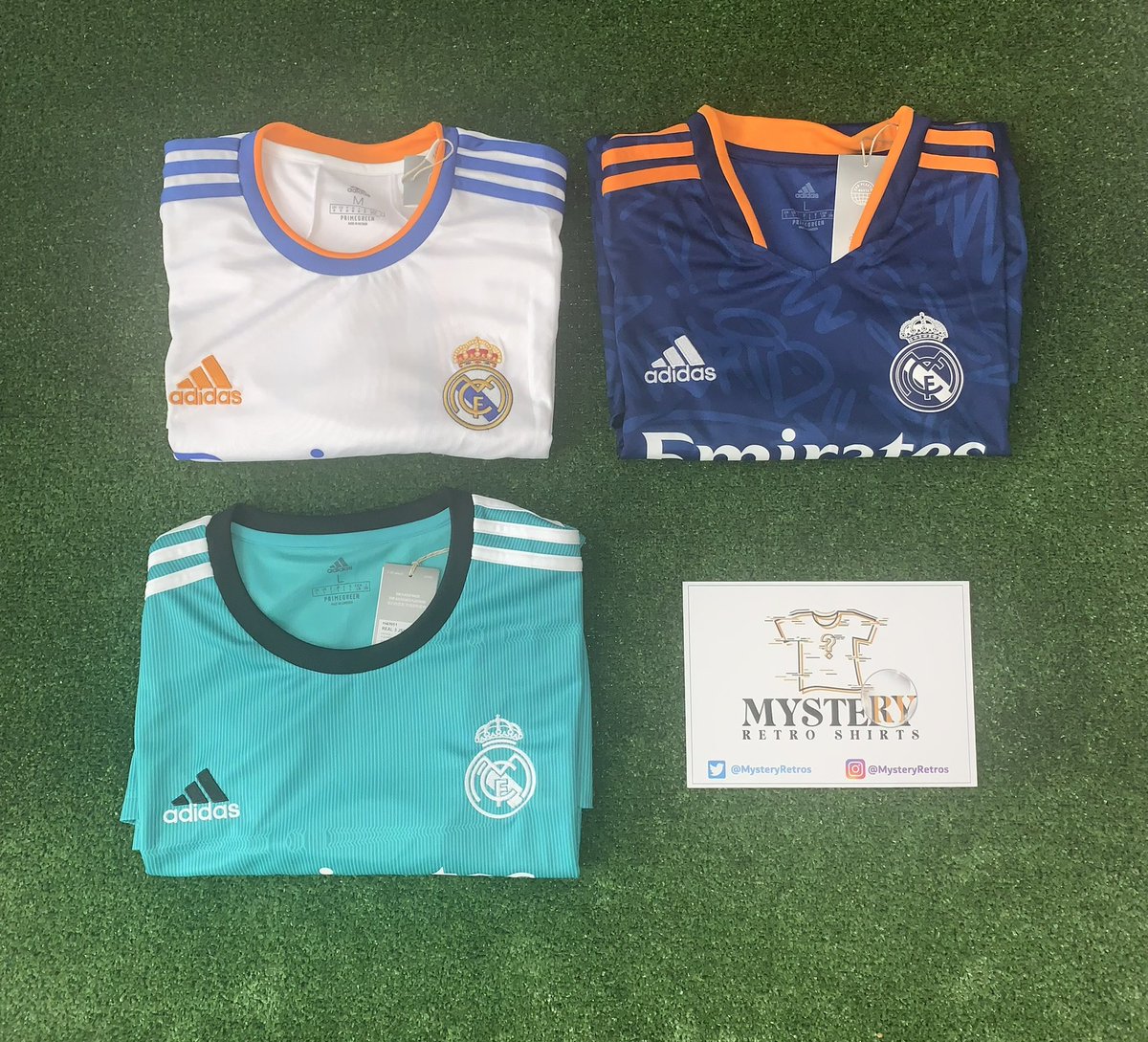 FTBLsection's tweet photo. If Liverpool qualify for the next round of the #UCL  today we’ll  giveaway a https://t.co/cy3P4xjETi box!🎁

Retweet &amp; follow us to enter.📲 https://t.co/ncDTQj5akV