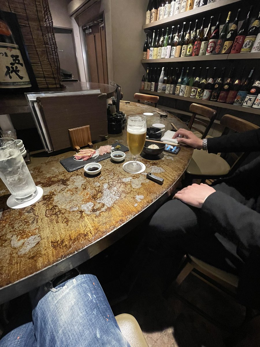 出勤前のミーティング。
まさしはお酒大好きだなーって