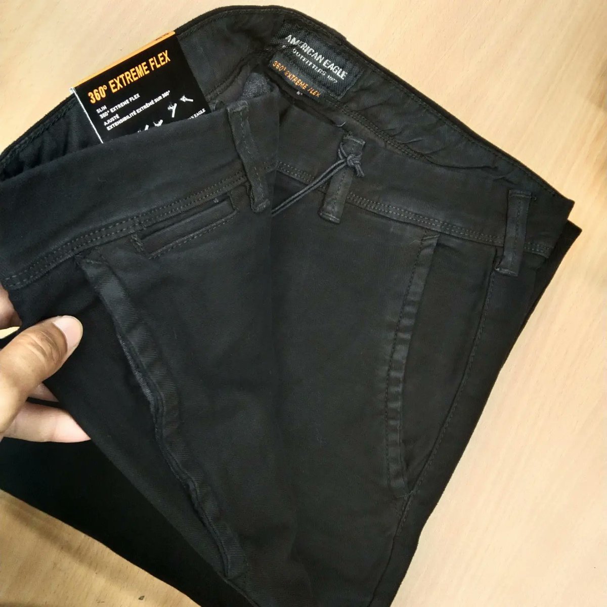 mydenimpant's tweet photo. American eagle গ্যাবার্ডিন প্যান্ট
দাম: ৮৫০ টাকা।
সাইজ: ৩০-৩২-৩৪-৩৬।
কালার: ৬ টি।
ওয়াস: মোম পালিশ - কাপড়: জিরা বডি।
Facebook page:https://t.co/Q5kdMlPYmI

#americaneagle #twillpant #rmdenimbd #denimbd #rmdenim #gabardine #neweagle #EidCollection2022 https://t.co/AyGSq7YRWq