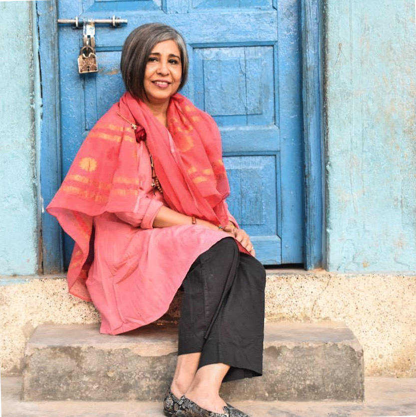 As part of the #AlumniConnect with <a href="/urmibasu1/">Urmi Basu</a>, we did a short Q&amp;A over email with her. It is a 5 minute read; do give it a read. We particularly loved her response to the last question. 
tiss.edu/view/5/homepag…