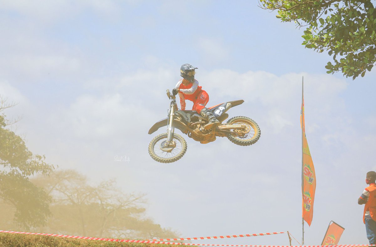 wekesa_amos's tweet photo. FortPortal prepare for Team Wekesa guys https://t.co/Qlm21Ed0qn