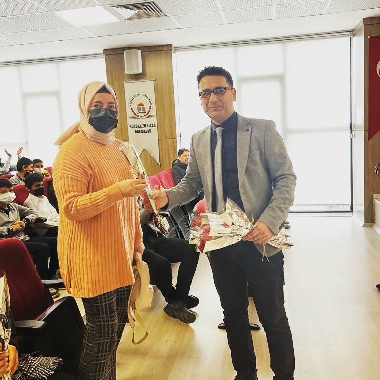 Dünya Emekçi Kadınlar Gününüz Kutlu olsun 👏👏💐🌺🌼🌹