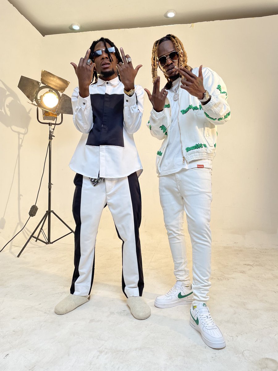 reeplaysumtin's tweet photo. ππ
BLUE RACKS - BTS - @Iam_Moskilla & REEPLAY (COMING SOON)
PERSONALLY STYLED BY @GoblinCoal β
#BLUERACKS #MOSKILLA #REEPLAY #ABNORMALNORMALITY #R18 #OUTONBAIL https://t.co/V0MqsQFHa5
