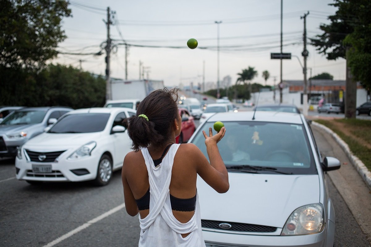 ristrto's tweet photo. A menina Rica e mimada foi independente financeira com 13 Anos e o Brasil surtando e dando valor só que aqui é Brasil tem muito mais gente independente financeiro e que sustenta a família sendo bem mais novo 
#ForaJade https://t.co/AiGCGQmSh2