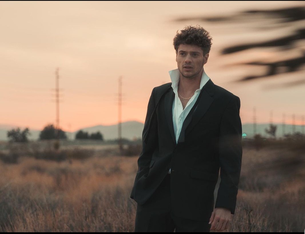 Jacenormanfan45's tweet photo. I love these photosππ. He's soo hotπππβ€. I love you so much Jaceβ€β€β€ @Jacenorman
#jacenorman #normanators https://t.co/JpG55o5Ygp