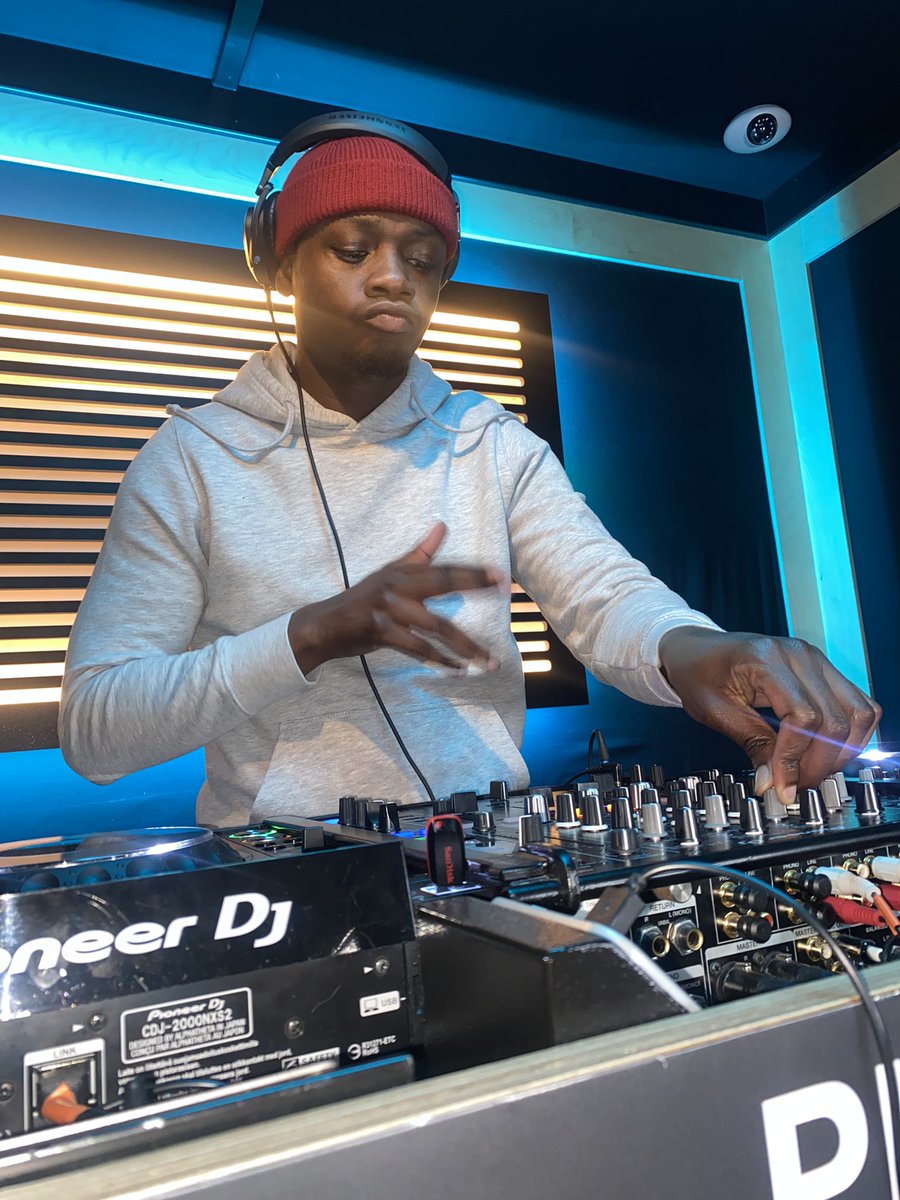 JClarkeDJ's tweet photo. Vibes incoming this Friday @LoveHousePR business with the bros @D_Tribal &amp; @I_AM_DJ‼️

https://t.co/NSlmUnHgNI

❤️🏠 https://t.co/FPSAnlKzts