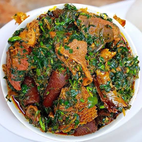 nri_uto's tweet photo. Good morning this morning from Uto Nri Restaurant. @McGingerIbeneme @AgathusCakery @AfiaTvOfficial @Chysohm @AniebonamMira @Jamessucre2 @ugommajen @042freshveggies @_adaandrews #goodmorning #vegetablesoup #people #likeforlikes #placestovisit #place https://t.co/jzU7hgb6Qp