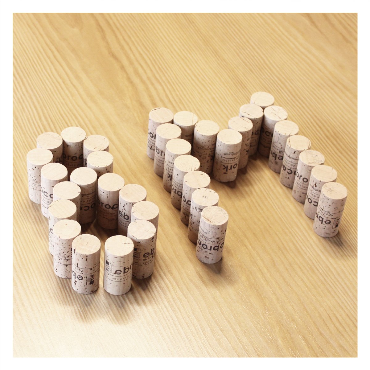 Ebrocork tweet media