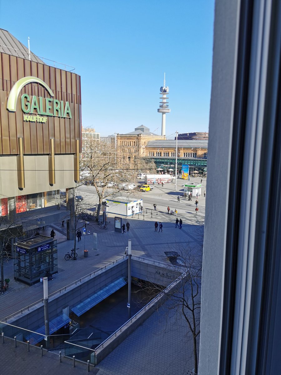 Neues Büro #schicketapete #withaview