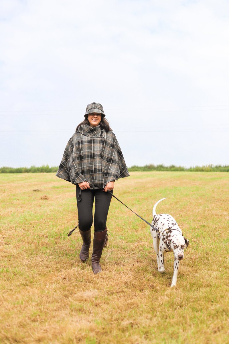 UrbanCountryCh1's tweet photo. Rather chilly out there at the moment, hoping it's not to windy for Sundays point to poiny at Buckfastleigh. 
Our Tweed Ponchos are the perfect look for this weather. 

#Ponchos #tweed #dalmatians #pointtopoint #colderweather #country #urbancountrychic #countryclothing https://t.co/VOsbvB9l74