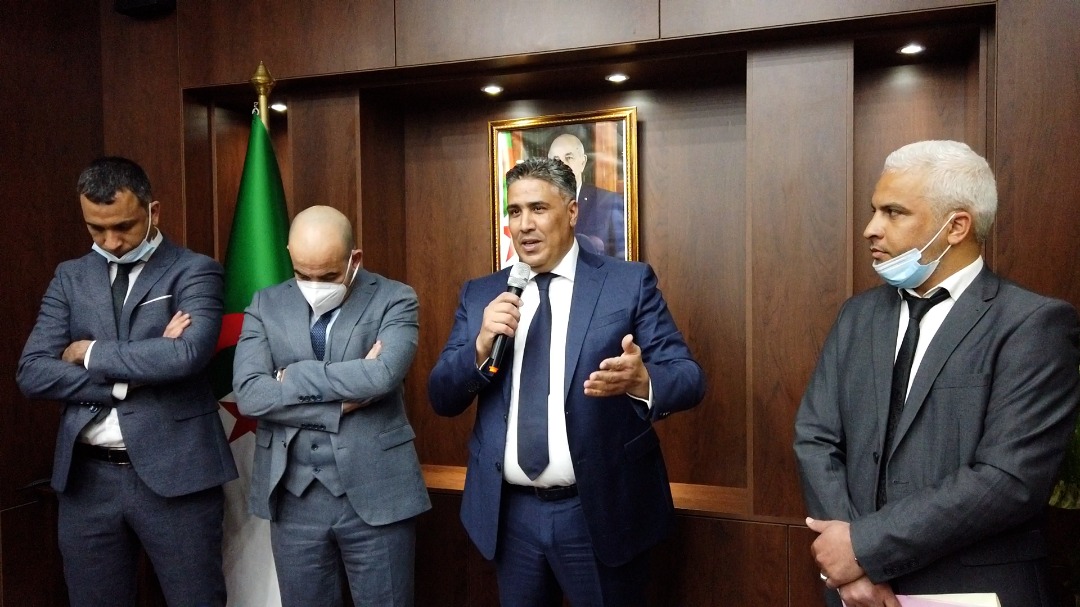 MT_Bellaribi's tweet photo. عيد سعيد لحرائر الجزائر عامة وقطاع السكن والعمران والمدينة خاصة مع خالص تمنياتنا بمزيد من التفوق والنجاحات.
كل عام وأنتن بألف خير. https://t.co/fcPCqvqZ6h