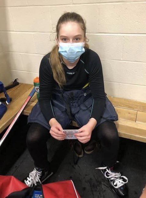 U15AWarriors's tweet photo. Happy International Women’s Day special shout-out to our lone female on the team. Katie Winsor is one of our awesome goalies! #BreakTheBias #shesnotafraid #goalie @DJHLnews @PmhaWarriors https://t.co/l4kYQuV5nc