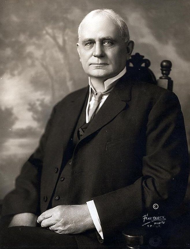 historicalbcox's tweet photo. Yesterday in 1850: Champ Clark, American lawyer and politician, 41st Speaker of the United States House of Representatives, was born.
#bctooad #instadaily #history #historyinpictures #onthisday #houseofrepresentatives #congress #congressionalhistory https://t.co/iVzNfyzyPd