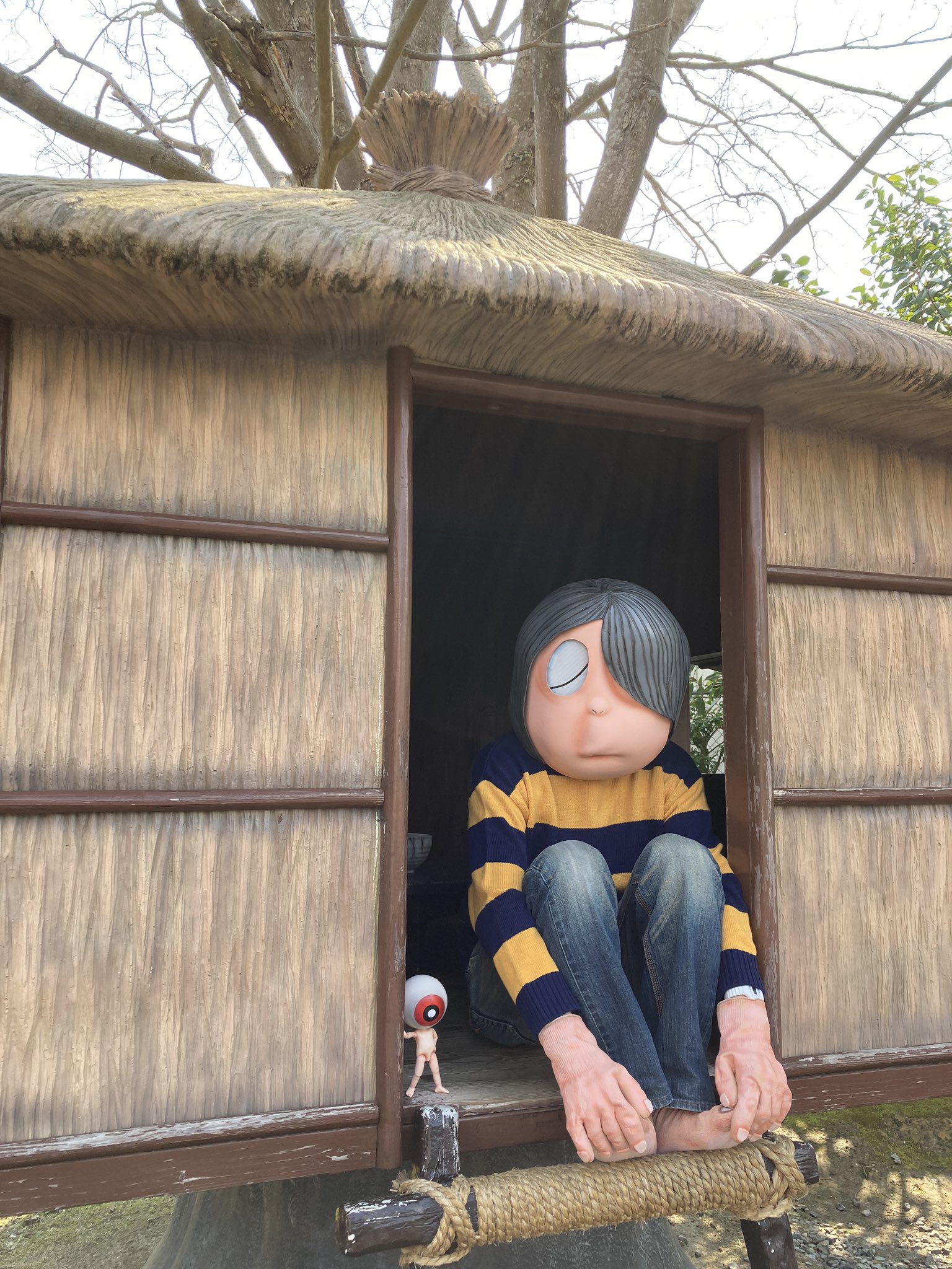 なかじ ゲゲゲの妖怪楽園にて 楽しく撮影させていただきありがとうございました ロケ地 ゲゲゲの妖怪楽園 鬼太郎の家には許可を 得て上がらせて いただきました 鳥取県 水木しげる生誕祭100 生誕祭妖怪仮装 ゲゲゲの妖怪楽園 田中ゲタ吉 目玉