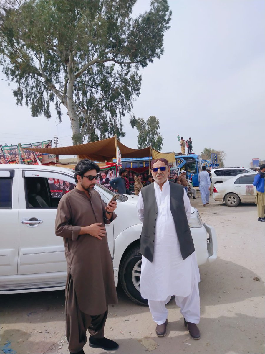BabarUmrani9's tweet photo. Nawabzada Saifullah Khan Magsi 
Mir Muhammad Amin Umrani 
@SaifMagsi @NSMagsiOfficial @BabuMuhamma1 @MediaCellPPP @PPPBALOCHISTAN_ https://t.co/QZlaLU0CKA