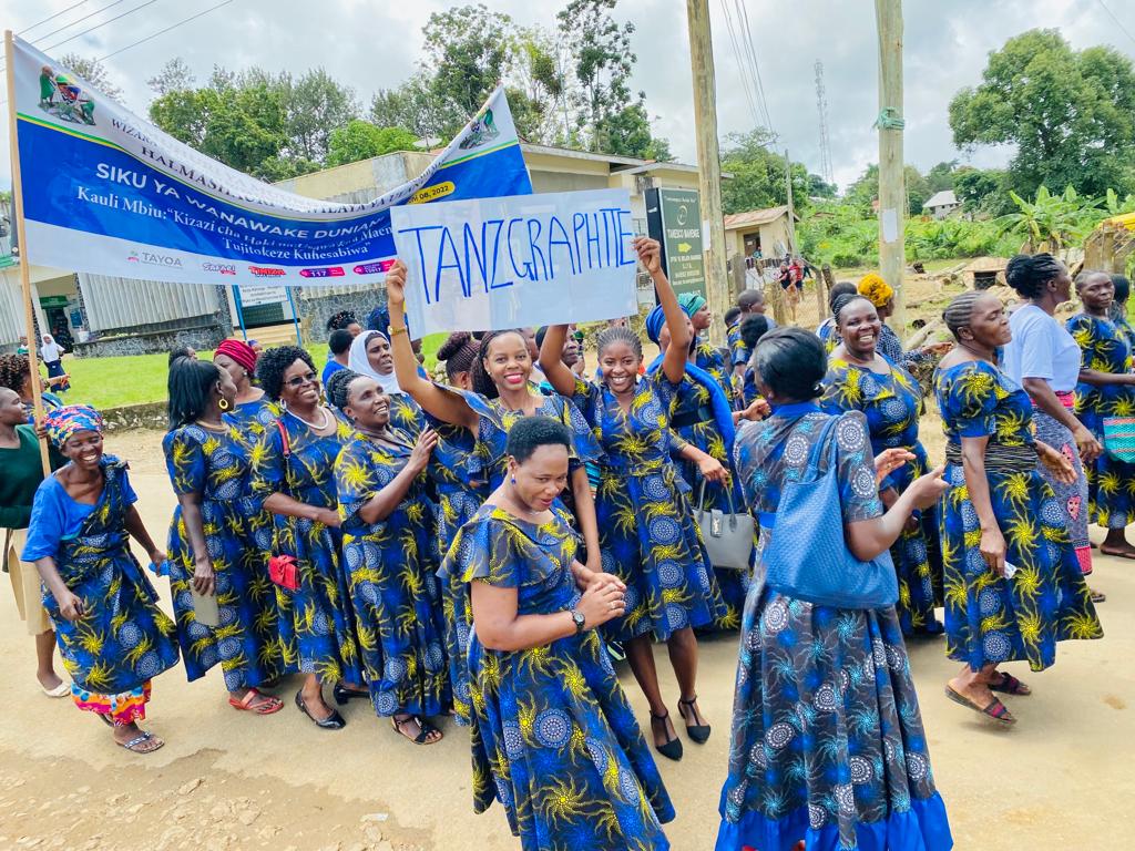EcoGraf's tweet photo. Congratulations to our $EGR #TanzGraphite women supporting the #Ulanga women walk to meet #Tanzania’s Hon. Ngollo Malenya District Commissioner &amp; to President Samia Suluhu Hassan encouraging international investment. The future is bright with real change. 
#InternationalWomensDay https://t.co/v4L2YSLAZY
