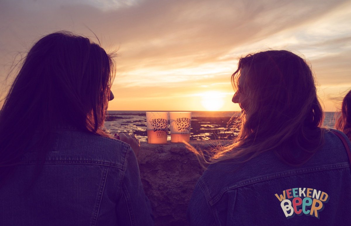 ¡Feliz día internacional de la mujer! 
Viva el 8 de marzo. 

🍻Por todas vosotras 🍺

#8marzo #diadelamujer #woman #mujer #craftbeer #craftbeerspain #cervezaartesana #cerveza #beer #festival #Cadiz #Sevilla #Malaga #Huelva #Cordoba #Granada #Jaen #Almeria #Andalucía #españa
