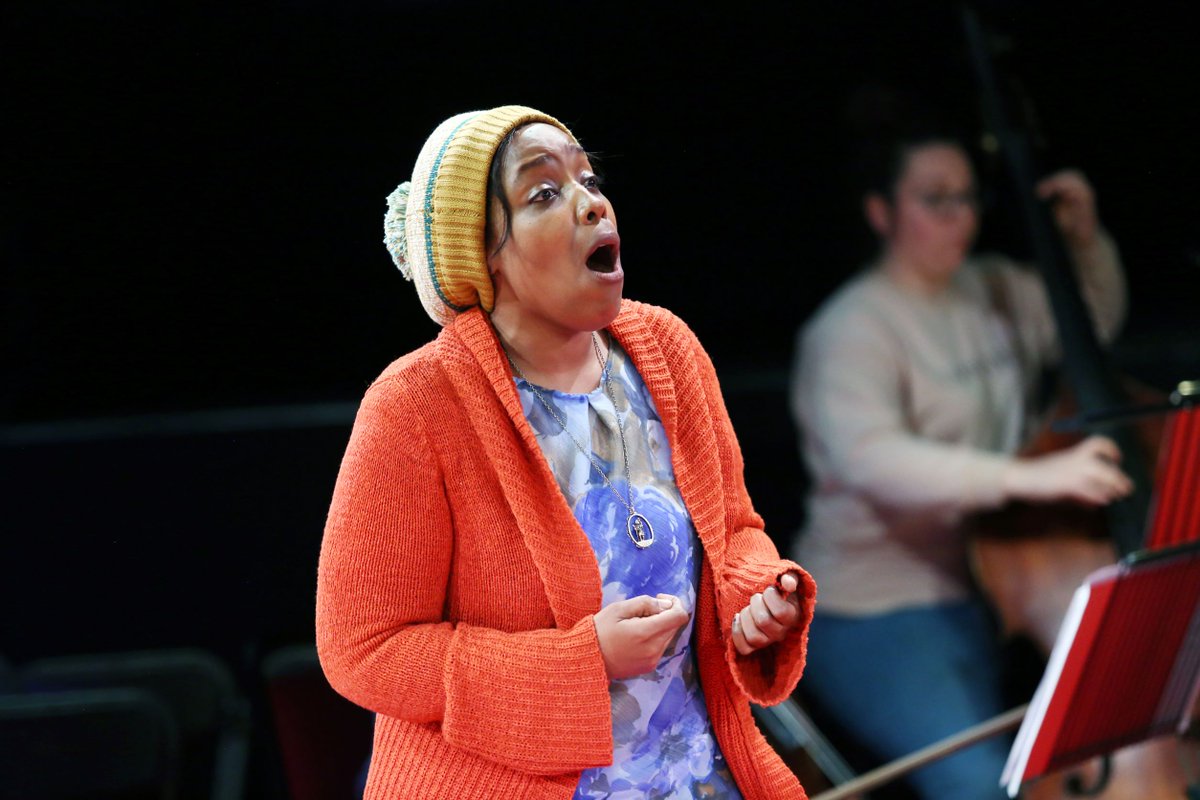 HER_DAY_Opera's tweet photo. We have LOVED working with these amazing women @ClaireWildSop Kelly Glyptis @Nina_Bennet @GraceOperaSinga Come see them sing their hearts out @hmvempire 🎟️👇
https://t.co/9JvVWSiu43
#IWD2022
#womeninopera
#HERDAYishere
#Engendernetwork
Photographs Anand Chhabra https://t.co/0wrrFVgJtq