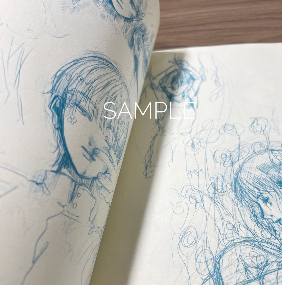💠「輪郭の温度」スペシャルセット💠

画集「輪郭の温度」の他にラフ本、特製しおり、ステッカーシールが2枚付いたセットです!
どれもとても可愛く仕上がりました✿

セット価格¥2,600 

#輪郭の温度
#芦屋マキ個展 