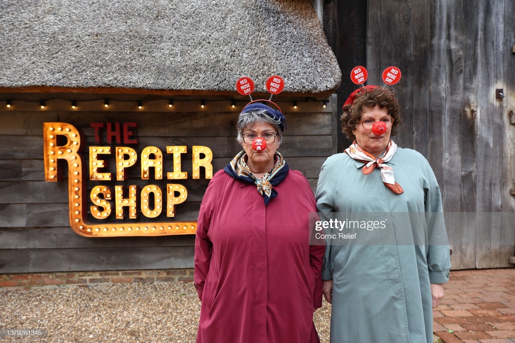 GettyVIP's tweet photo. . @Dawn_French and Jennifer Saunders/ @ferrifrump reprise their characters #TheExtras desperate to get on TV and to blag a free fix from @jayblades_ during the #RepairShop special for @comicrelief #RedNoseDay. 📷: Jordan Mansfield/Comic Relief #GettyVIP https://t.co/s1zKjzJH8P