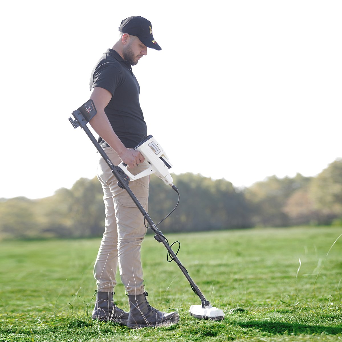 MegaDetection20's tweet image. Phoenix 3D ground scanner enable the treasure hunter to detect any buried deep treasures easily and visually via its unique ground scan technology paired with Multi Visual Analyzer app. 

Find out more :bit.ly/3My91wM

#Phoenix  #MegaDetection #3DGroundScanner