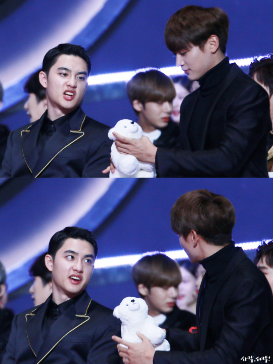 くまー

#Kyungsoo
#Minho 