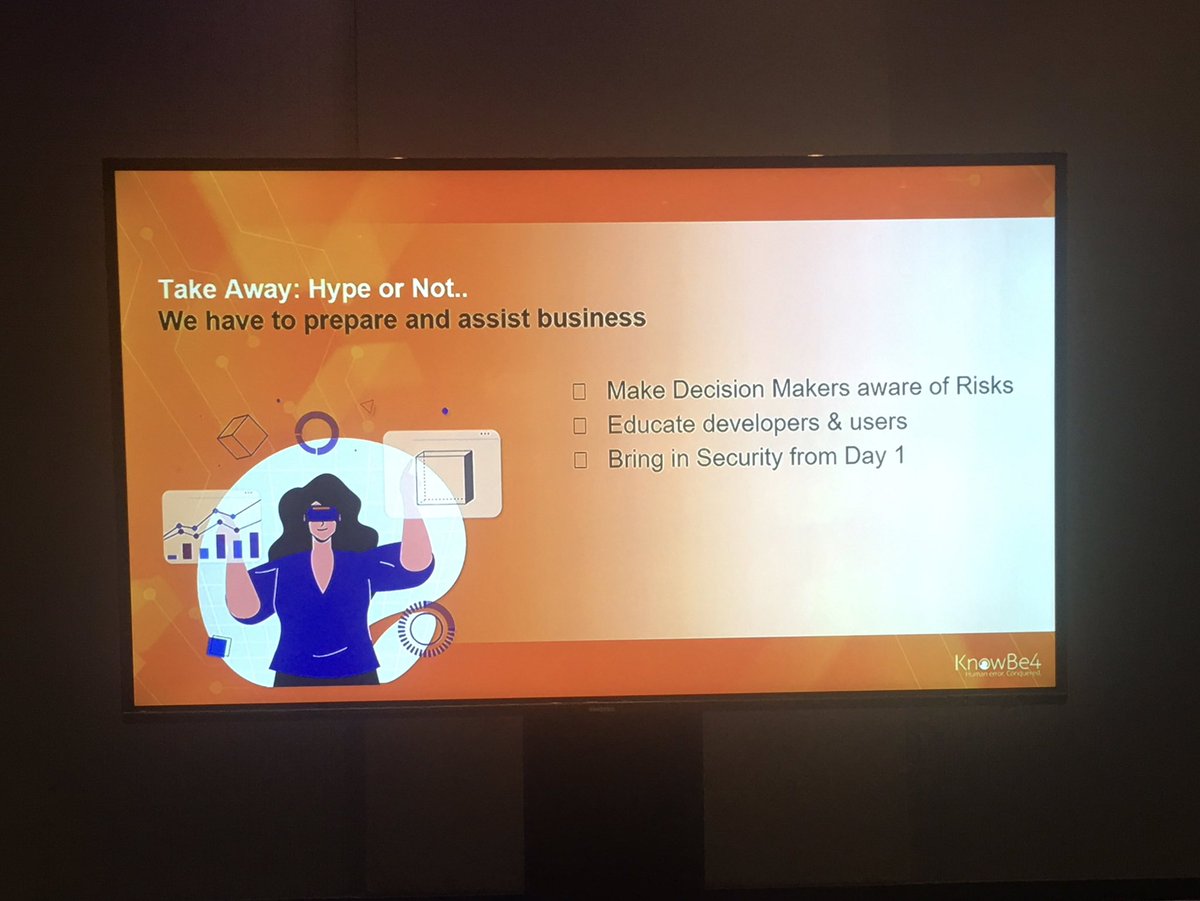 ITWeb's tweet image. #ITWebBI2022 ; Key point is that we need to prepare and assist businesses so they are ready and knowledgeable about blockchain whether we like it or not . @AnnaCollard3 @KnowBe4Africa