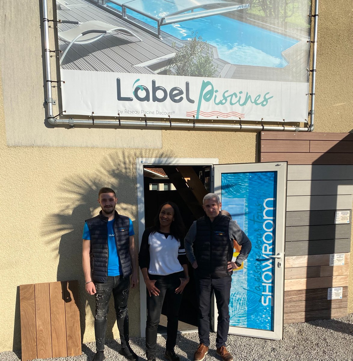 JC GESSEN tweet media