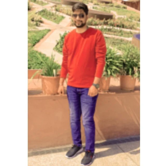 I_Vikas_Mittal's tweet photo. Adjust your focus 
#Blur #Bluray 
#blurpic https://t.co/6EC5aNsxKf