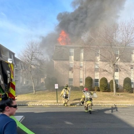 Thank you to our #Heroes  for saving the toddler and Dad from the apartment fire. Great team work by police officers and firefighters.
