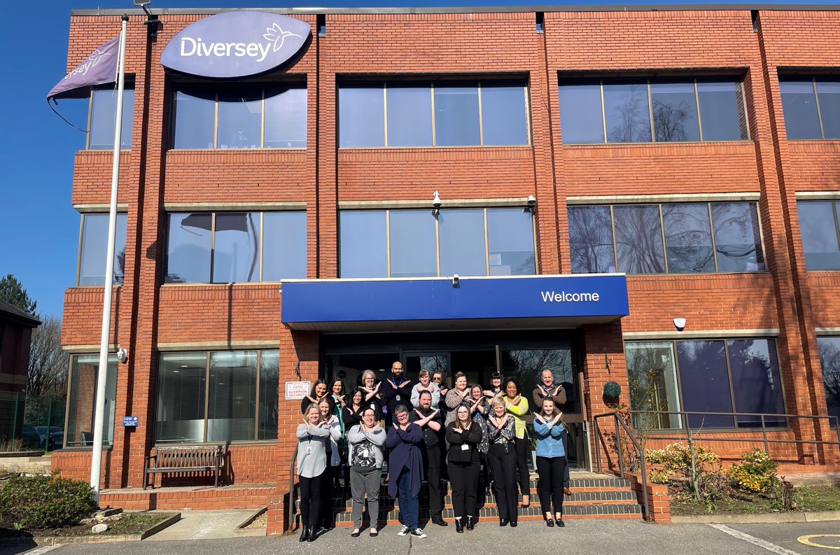 We at Diversey support #BreakTheBias and are committed to facilitating and encouraging conversations that inspire change. Learn more about International Women’s day at internationalwomensday.com

#Internationalwomensday #BreaktheBias #Diversey #IWD2022