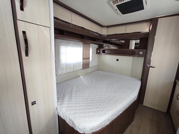 caravanascruz's tweet photo. ¿Lujo y comodidad? Sí con la @hobby_espana PRESTIGE 660 WFC.

Espectacular habitáculo para 4 plazas que te permitirá disfrutar como si estuvieras en tu propia casa.

https://t.co/36jpFjadwG https://t.co/a5aMqxY9kR